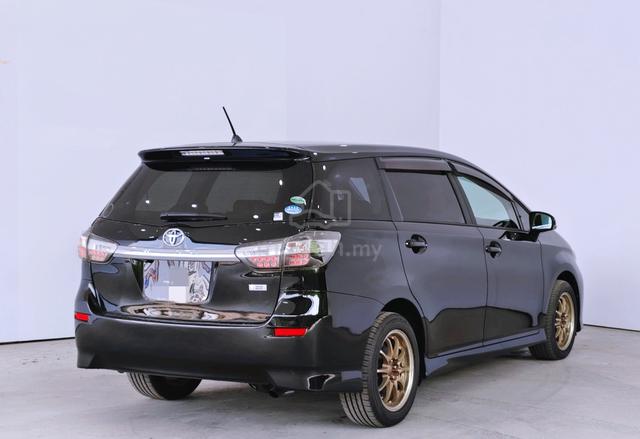2013 Toyota WISH 1.8 X  (A) F.Loan Free Warranty - 4