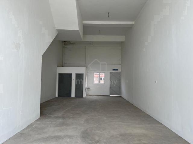 Best Deal! Brand new shop! Machang Bubok Ground Floor For Rent 1