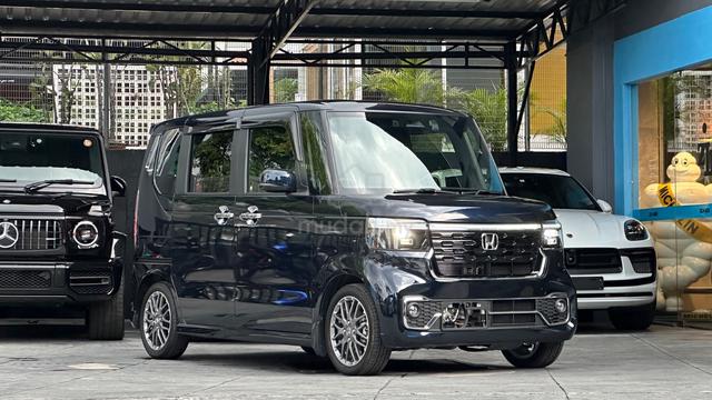 2024 Honda N BOX 0.7 CUSTOM L TURBO (A) - 1