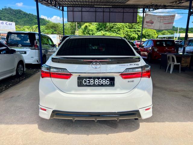 2018 Toyota COROLLA ALTIS 2.0 V FACELIFT (A) TRD - 4