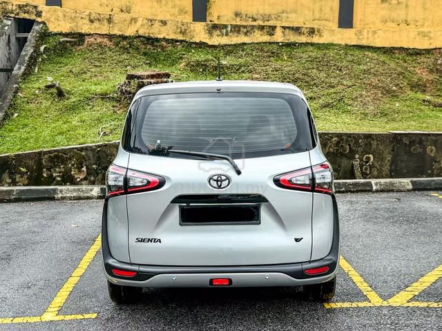 2018 Toyota SIENTA 1.5 V 7Seater 2PwrDoor P/Start - 4