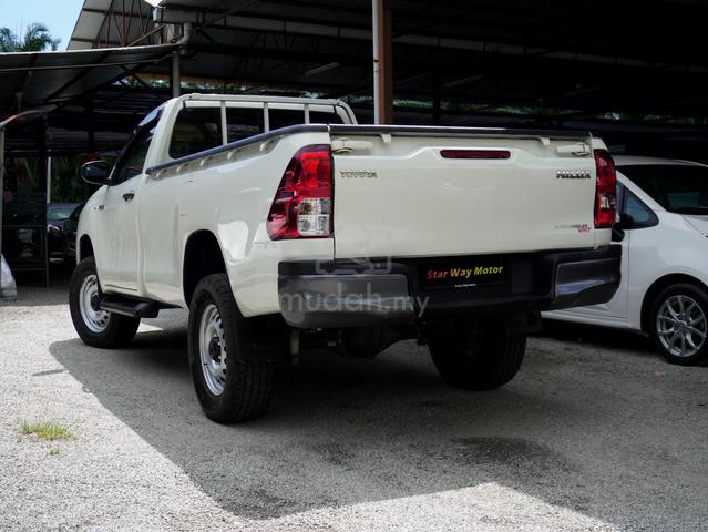 2023 Toyota HILUX 2.4 MT #SINGLECAB - 4