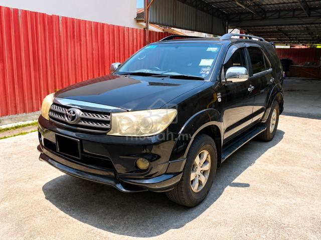 2005 Toyota FORTUNER 2.7 V (A) LOAN KEDAI IC SHJA - 3