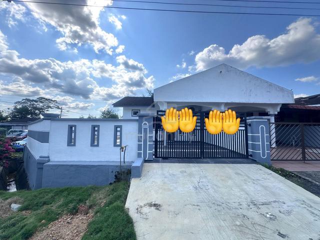 For Sale - Corner Lot 1-storey at Taman Puteri, Kluang, Johor 1