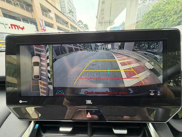 toyota harrier z leather sunroof full spec - 4