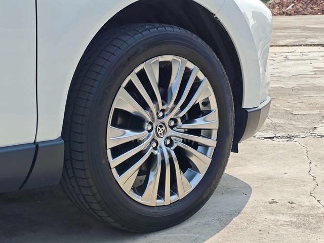 2023 Toyota Harrier Z JBL / 34k KM / GRADE 5 B 🌟 - 5