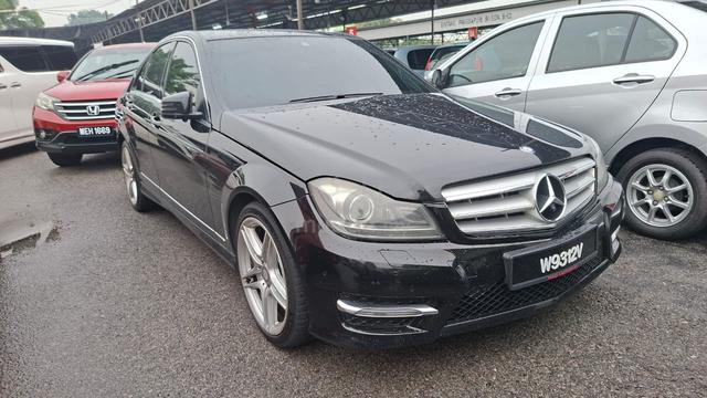 2014 Mercedes Benz C-CLASS 1.8 200 CGI BLUEEFCY - 1