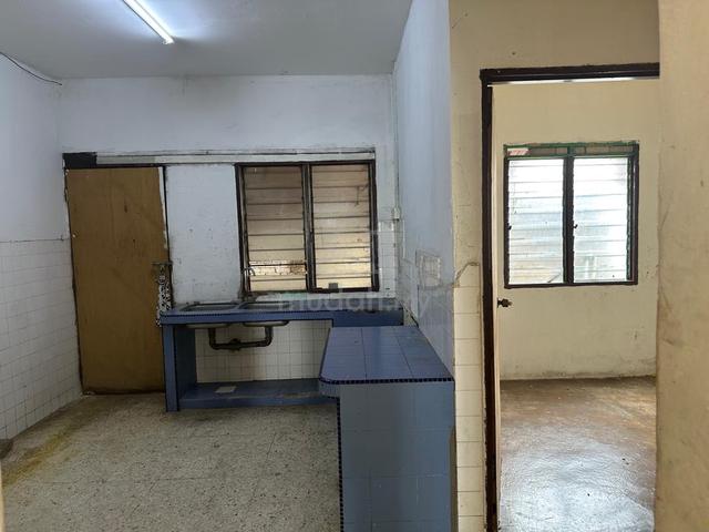 Single storey jalan hamzah alang kapar 1
