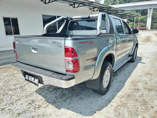 2011 Toyota Hilux 2.5 G , [GUARANTEE NOT ACCIDENT] - 5