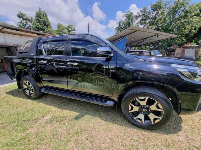 2018 Toyota HILUX 2.8 G VNT (A) - 1