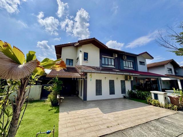 Renovated Corner Lot Semi Detached, Glenmarie Cove, Port Klang 1