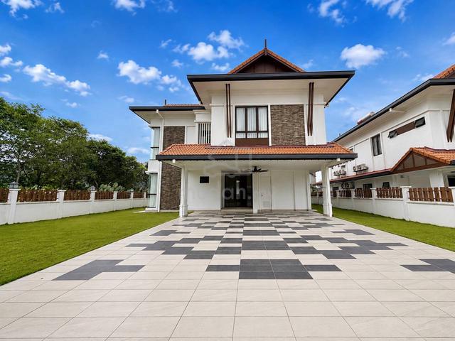 Bungalow Setia Alam Sari Bangi | Fully Renovated With Beautiful ID 1