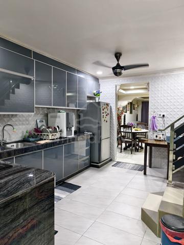UNBLOCK VIEW Double Storey Jalan Bunga Dahlia 1x, Taman Aman, Senai 1