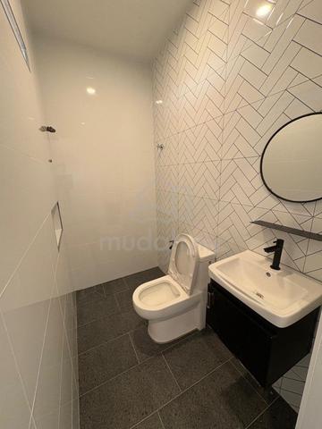 Renovated Single terrace house at for sales Chai Leng Park 1