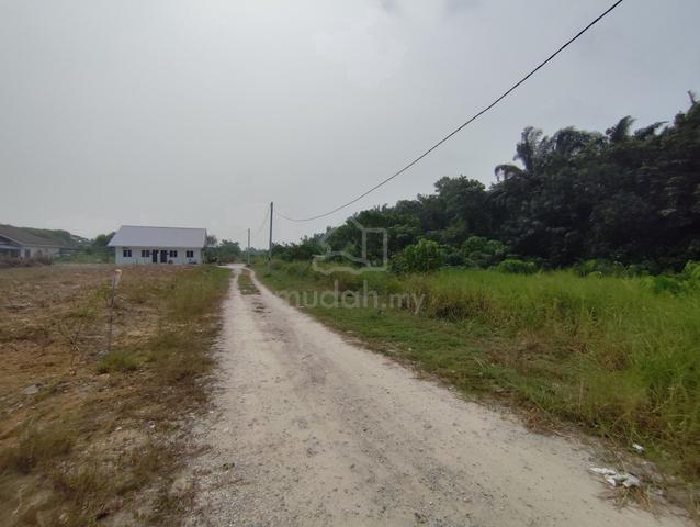 Lot tanah pertanian tepi Jalan Bani Jalan Kebun Shah Alam 1