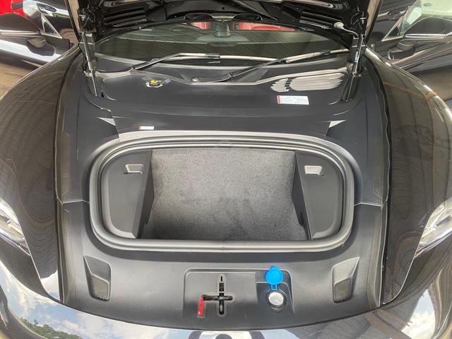2024 Porsche TAYCAN 4S 360V S/Roof S/Chrono LED PB - 4