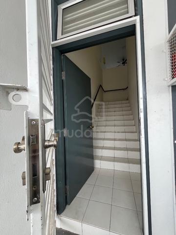 Berhampiran Putrajaya Townhouse Cybersouth 1