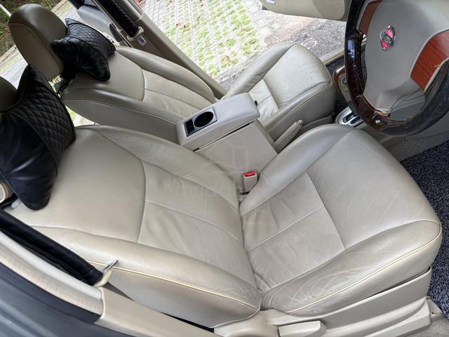 Nissan GRAND LIVINA 1.8 - 5