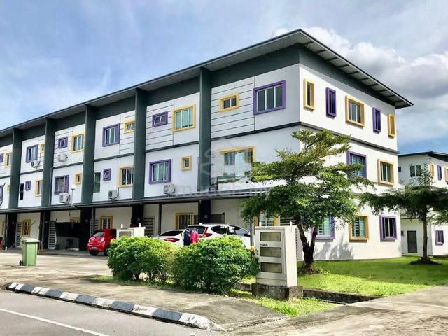 Wassion Avenue Townhouse For Sale 1