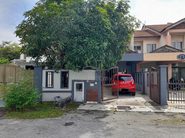 Double Storey Terrace House Taman Tasik Prima, Puchong 1