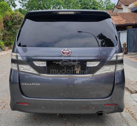 2010 Toyota VELLFIRE 2.4 Z PLATINUM SELECTION - 2