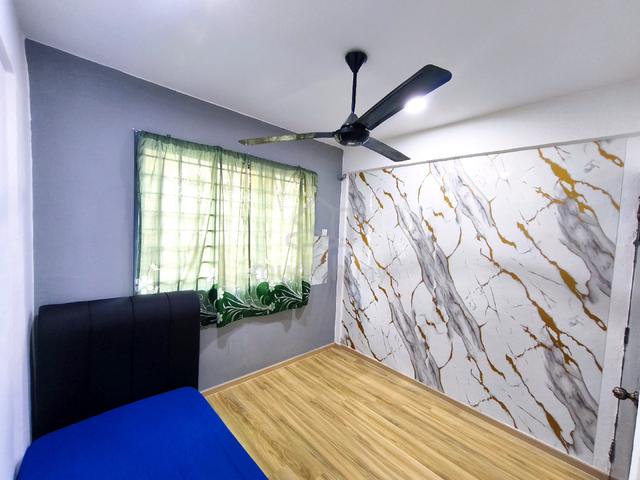 Bilik Sewa Lelaki Mutiara Rini Skudai  1