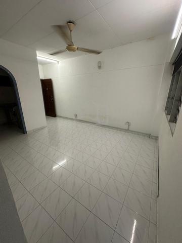 Desa Intan 1