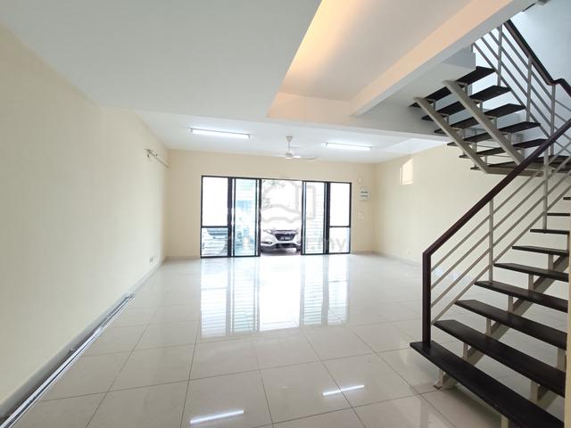 NEW Paint 2.5 Sty Teres House Ken Rimba JIMBARAN Seksyen 16 Shah Alam 1