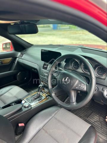 2011 Mercedes Benz C200 CGI BlueEFCY - 5
