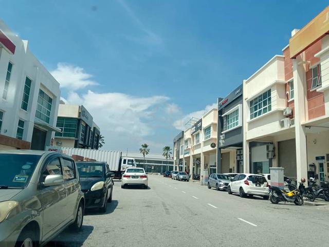 Bayan Lepas Light Industry for Rent, 4500sqft. Penang. 1