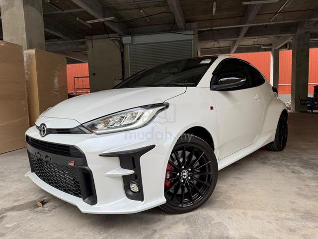 Toyota GR YARIS 1.6 RZ (m) LOW MILLAGE 6 SPEED - 1