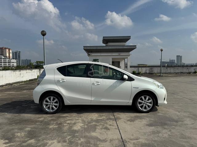 2013 Toyota PRIUS C 1.5 (HYBRID) (A)FULLSRV TOYOTA - 3