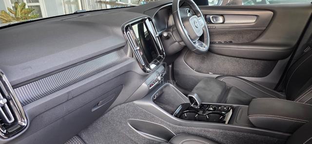 2022 Volvo XC40 2.0 B5 ULTIMATE (A) - 3