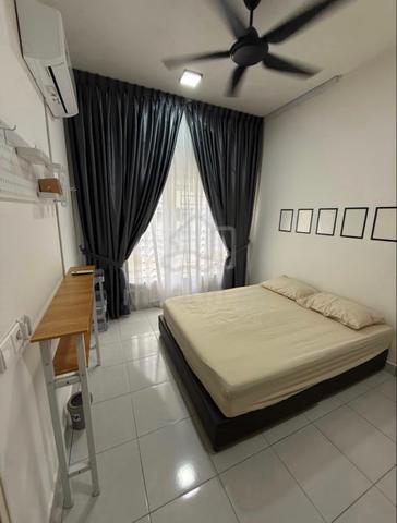 Bilik Master Bedroom Untuk Perempuan Include Parking Di Cyberjaya 1