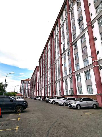 Putatan Platinum Apartment 1