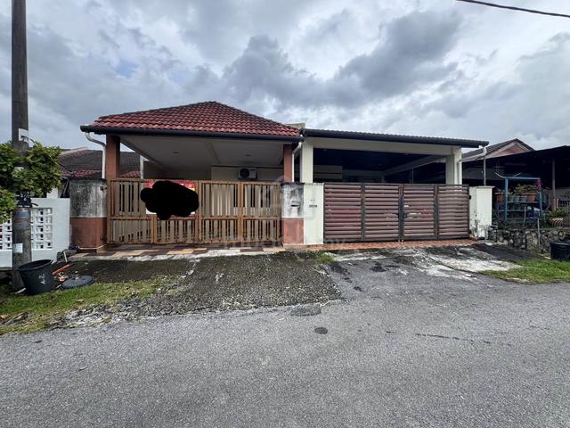 Rumah Teres Setingkat Seksyen 3 (BM3) Bandar Bukit Mahkota Bangi 1