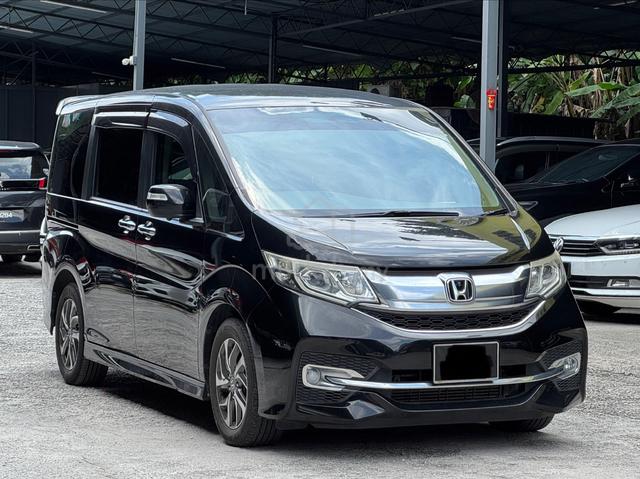 2015 Honda STEPWAGON 1.5 SPADA (A) - 1