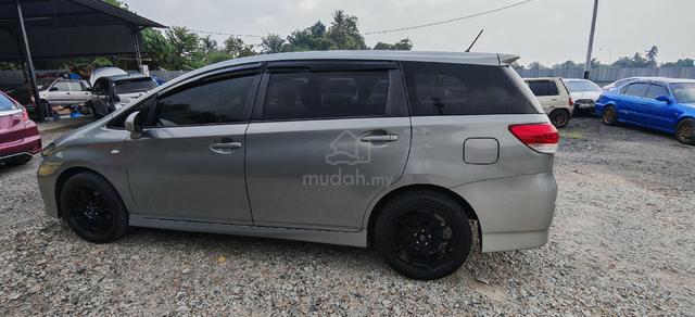 2010 Toyota WISH 1.8 X ZGE20G (A) - 3