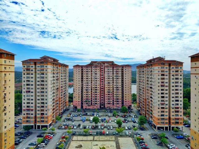 Laguna Biru 1 1