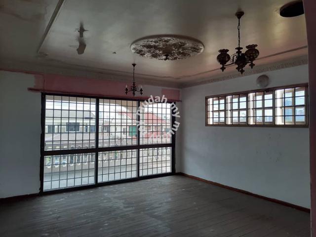 Bungalow House For Sale Eng Ann off jalan meru 1