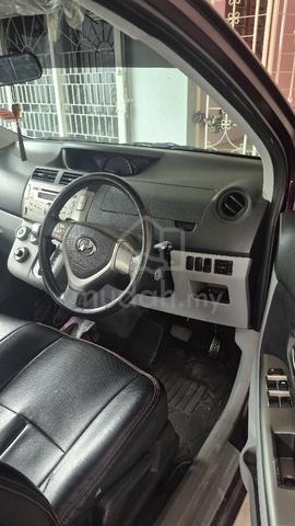 2011 Perodua ALZA 1.5 EZi (A) - 4