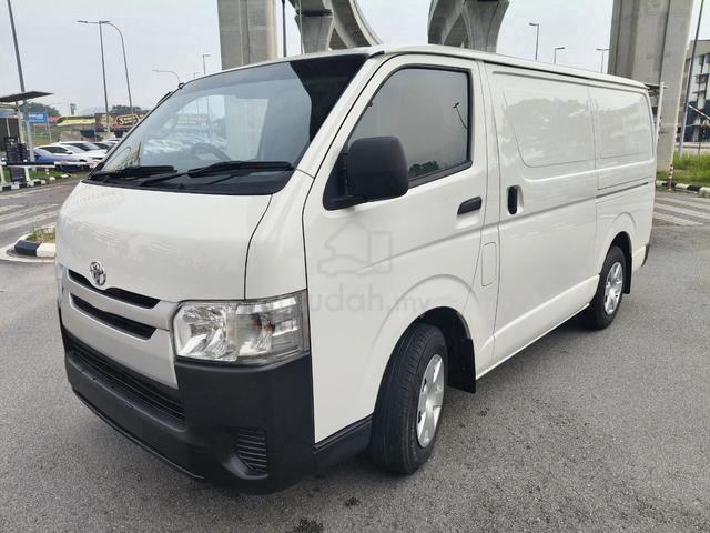 2022 Toyota Hiace 2.5 (M) Panel Van Diesel Engine - 3