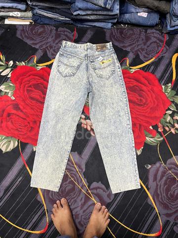 seluar jeans saiz 27 - photo 2 of 3