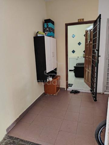 Pangsapuri Putra Impian (Seri Kembangan) 1