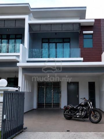 Canal Garden North @ Horizon 2 Storey Terrace House Intermediate Rent 1