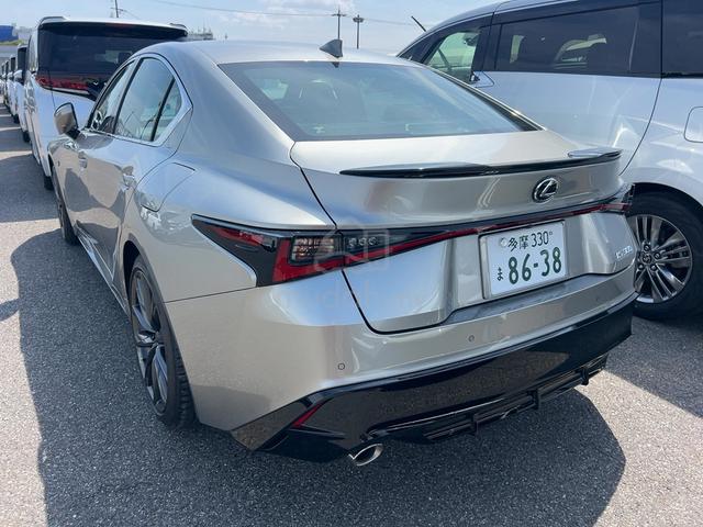 2023 Lexus IS300 2.0 F-SPORT (A) - 4
