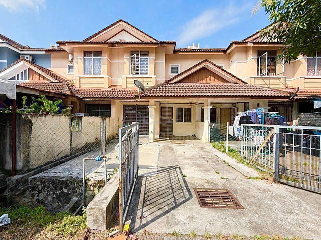 Double Storey Terrace Lorong Az-Zaharah Fasa 2 Puncak Alam 1