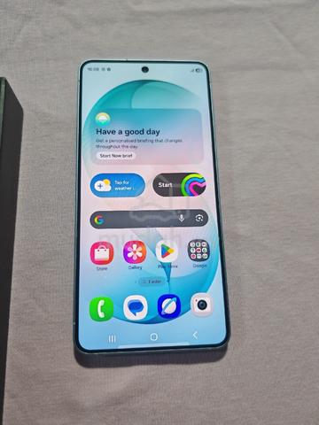 Carousel Image Selected