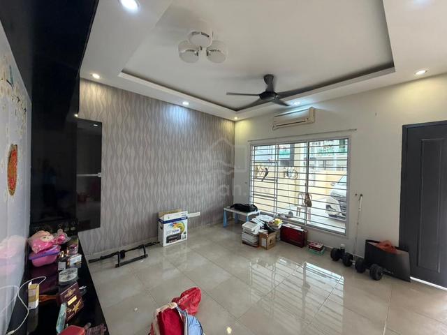 Nusa Sentral Iskandar puteri 2 storey terrace house rent 1