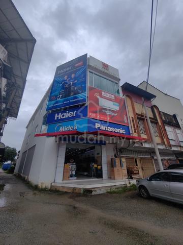 Tanah Merah Corner Lot 3storeys Shoplot 1